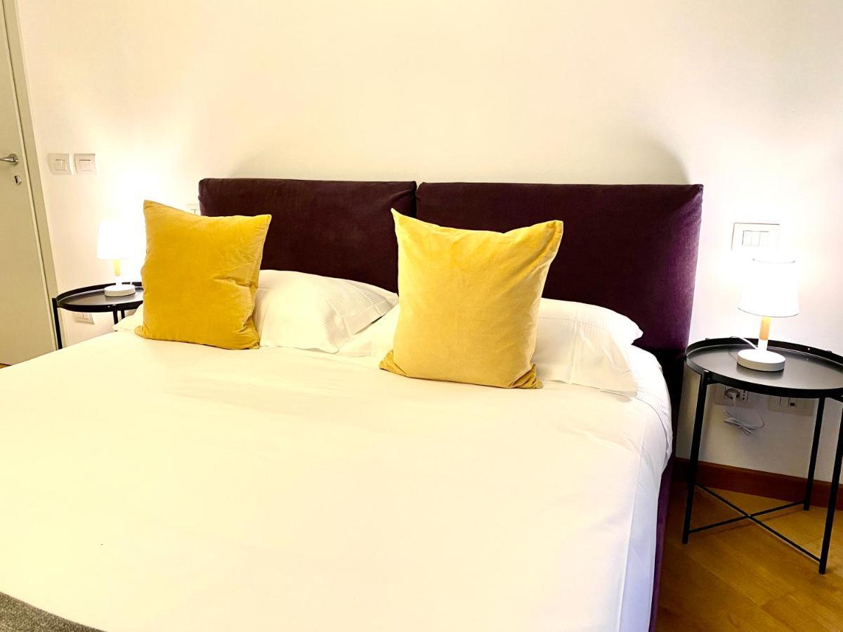 Palazzina B - Smart Rooms Genoa Bagian luar foto